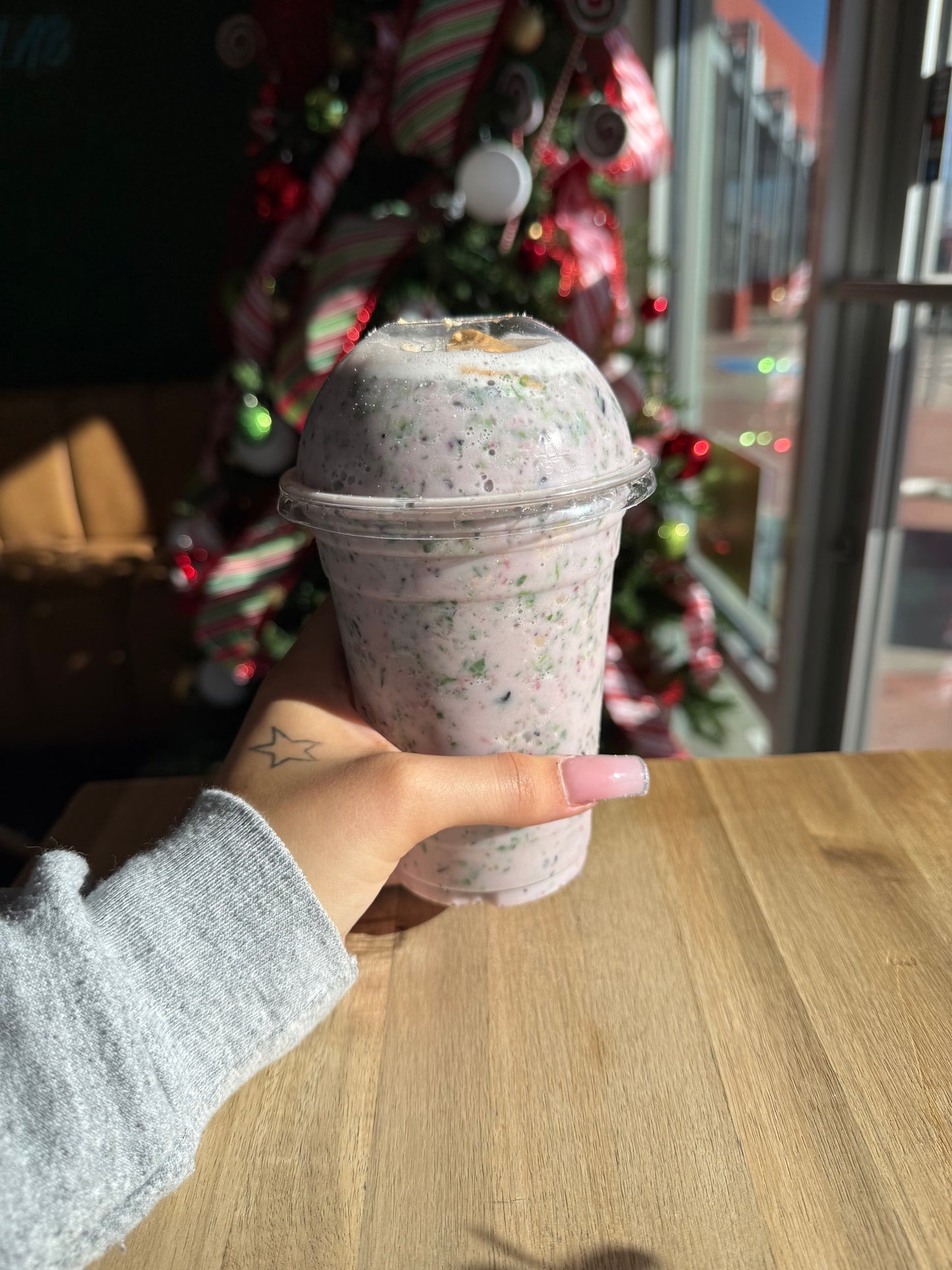 Online-only- Very Berry shake