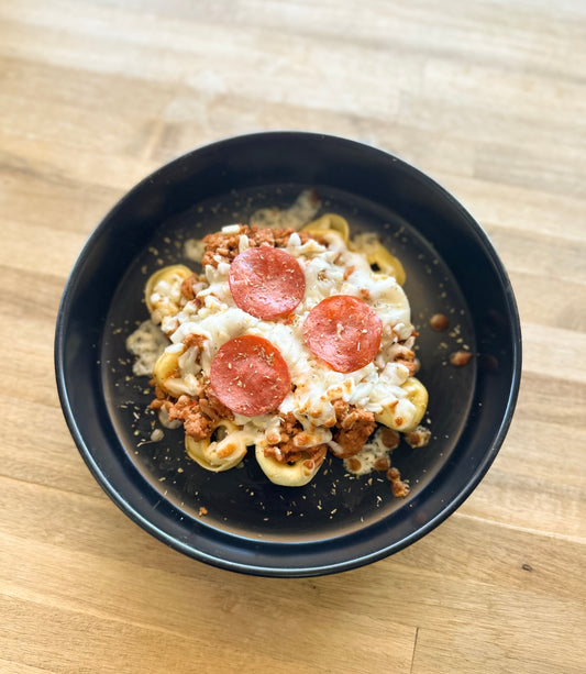 Tortellini turkey pizza