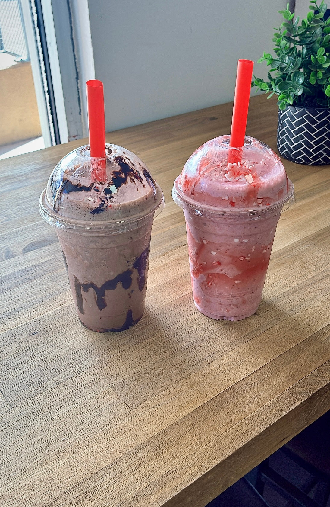 Peppermint Strawberry shake